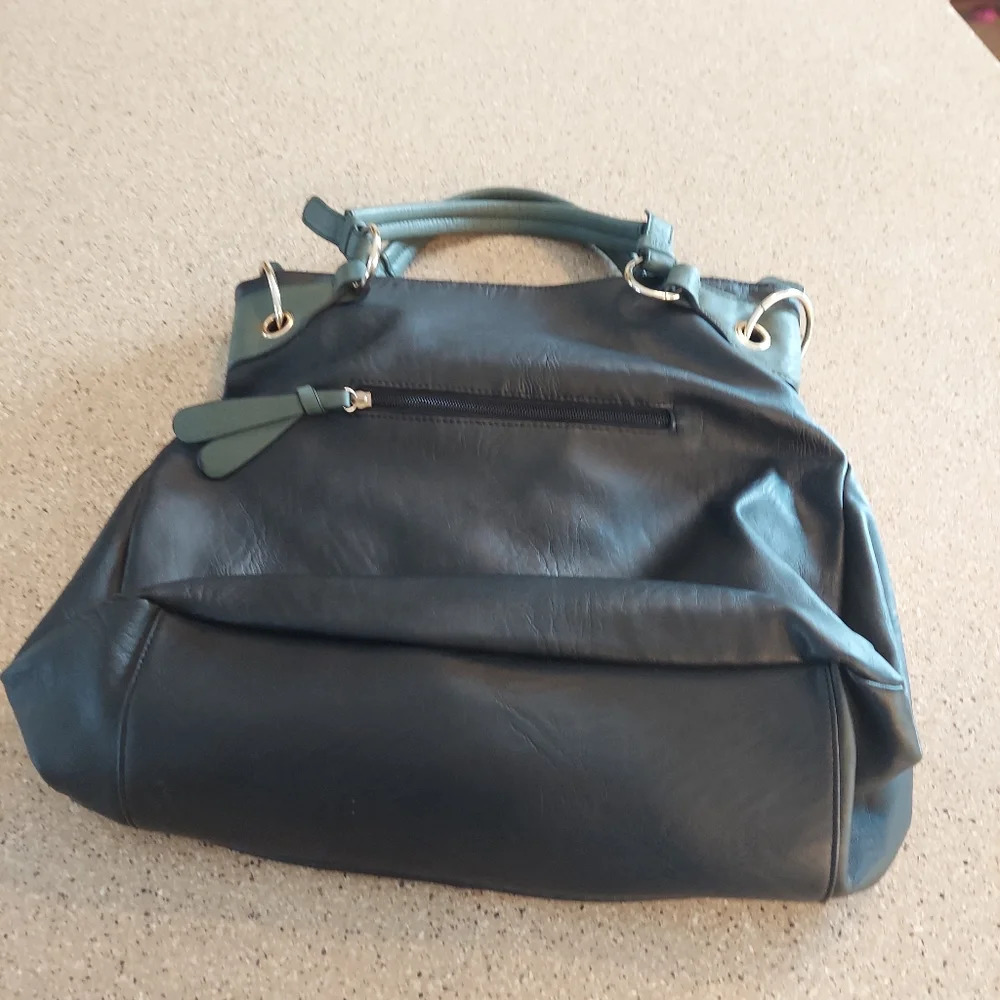 Studded handbag green black gold pockets roomy - Picture 4 of 6